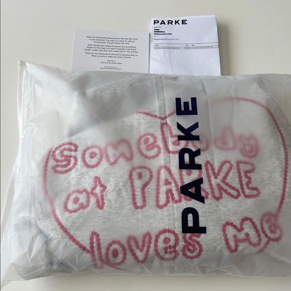 PARKE 2026 Valentines Drop-Somebody Loves Me Hoodie -authentic -brand new in Bag - Picture 3 of 5